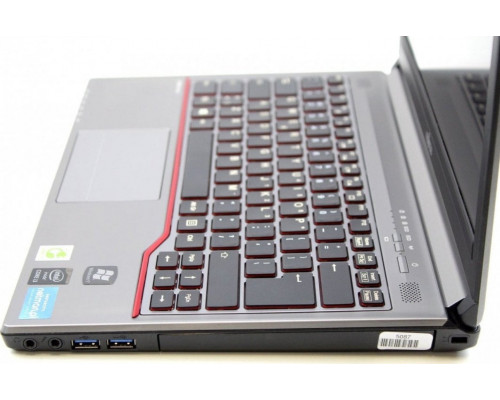 Laptop Fujitsu Fujitsu Lifebook E734 i5-4300M 8GB 128GB SSD 1366x768 DVD Win10 Klasa A-