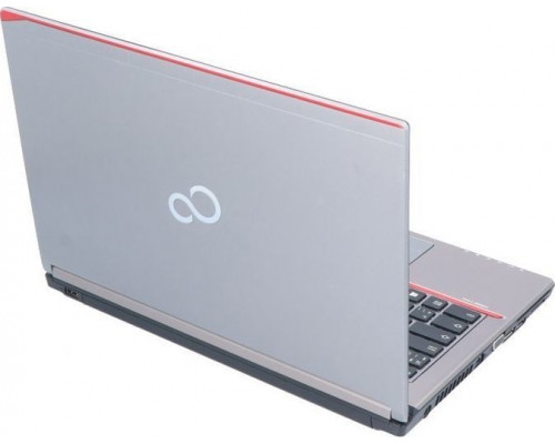 Laptop Fujitsu LifeBook E746