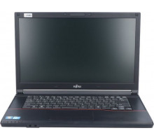 Laptop Fujitsu Fujitsu LifeBook A574 BK Celeron 2950M 8GB 320GB HDD 1366x768 QWERTY PL WLAN na USB Klasa A+ Windows 10 Home
