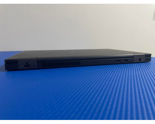 Laptop Dell Dell Latitude 5590 i5-7300u 8GB DDR4 256GB SSD INTEL FHD Windows 10 PRO